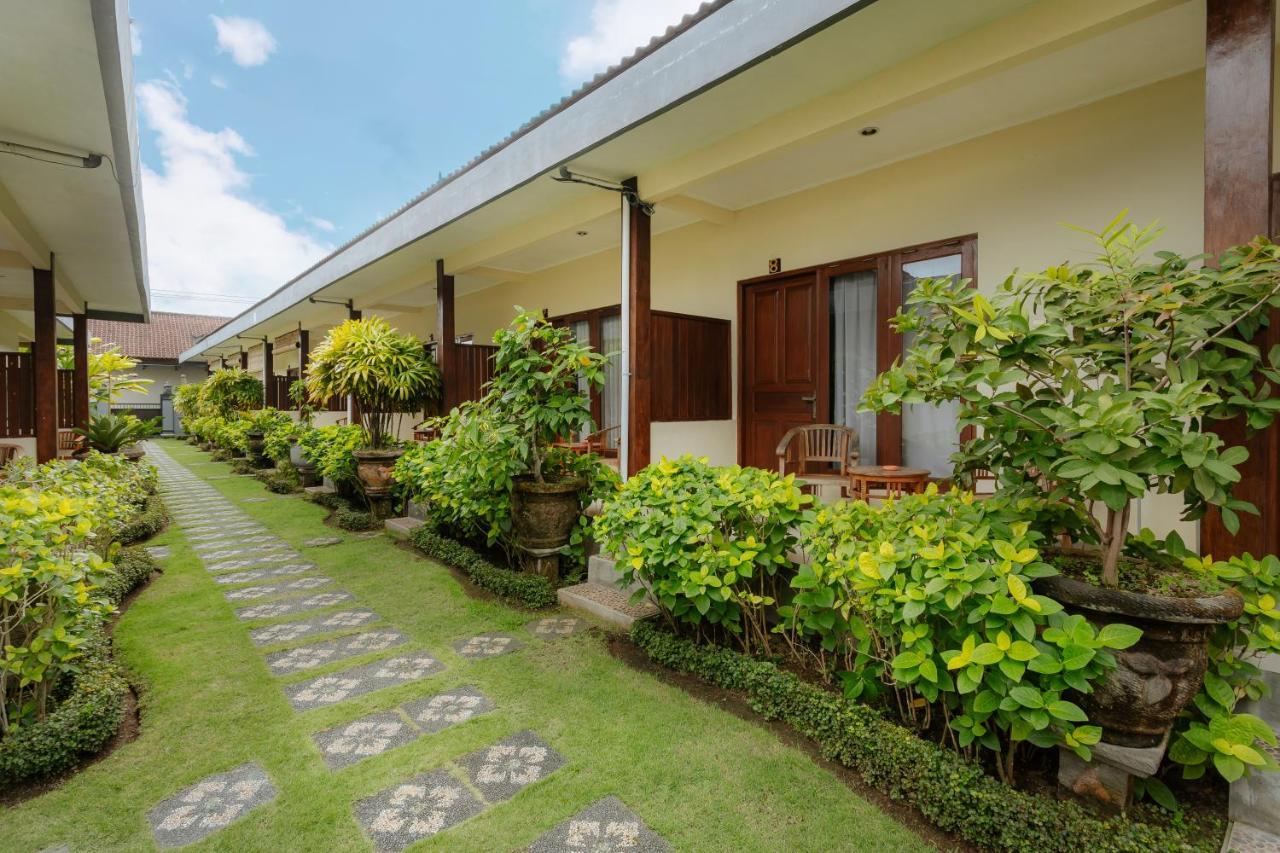 Bubu Canggu Guesthouse Exterior photo