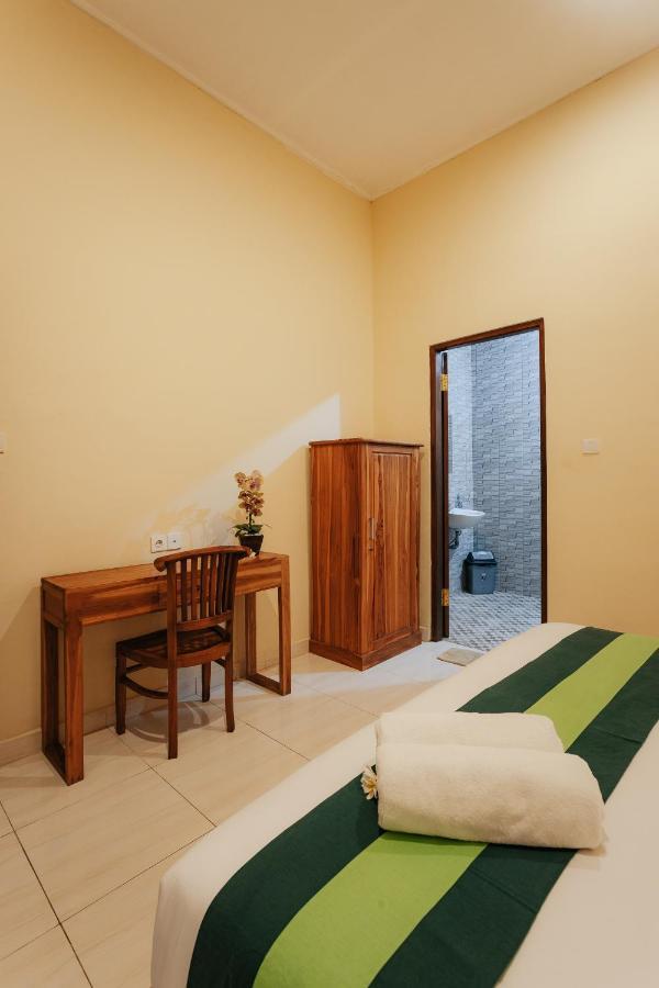Bubu Canggu Guesthouse Exterior photo